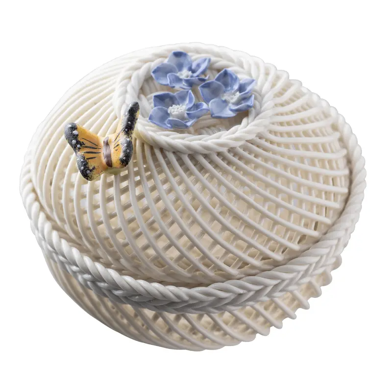 Belleek Classic Flowers Of The Month – July: Delphinium Ornament 1