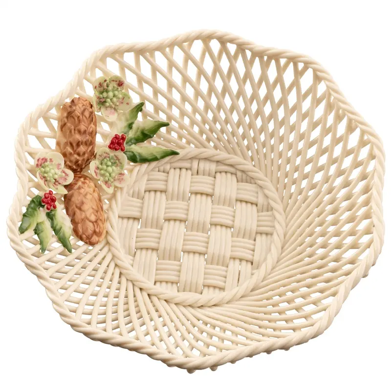 Belleek Wild Irish Hedgerow Winter Basket – Seasonal Porcelain Accent 1
