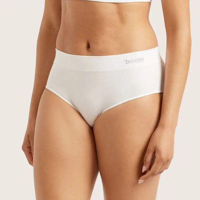 Boody Midi Briefs In White – Size Small 1