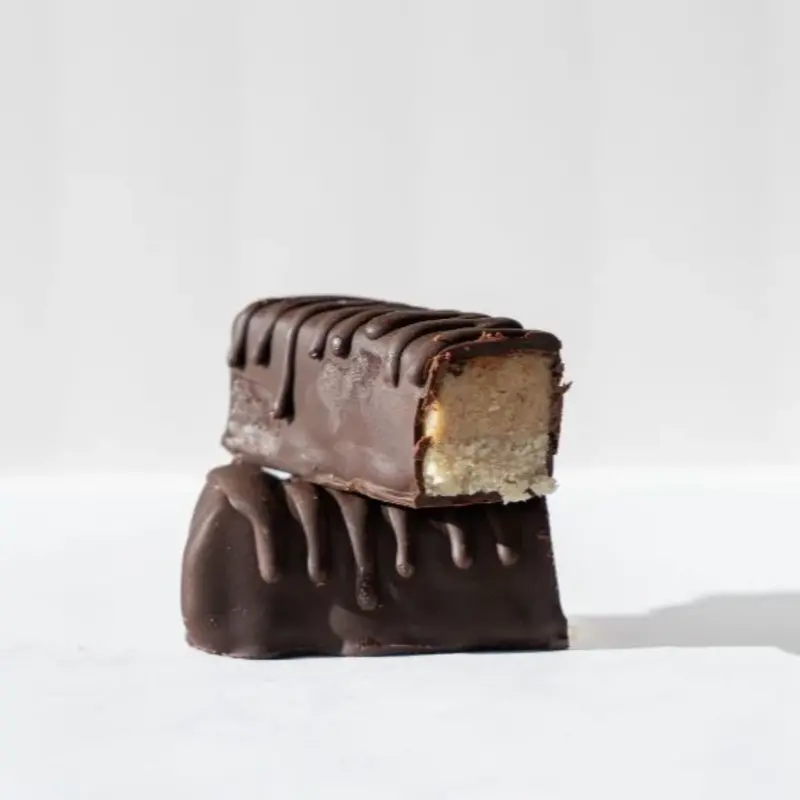 Breakfast Babes Twix-Inspired Protein Biscuit – Indulgent Caramel & Chocolate Bar 1