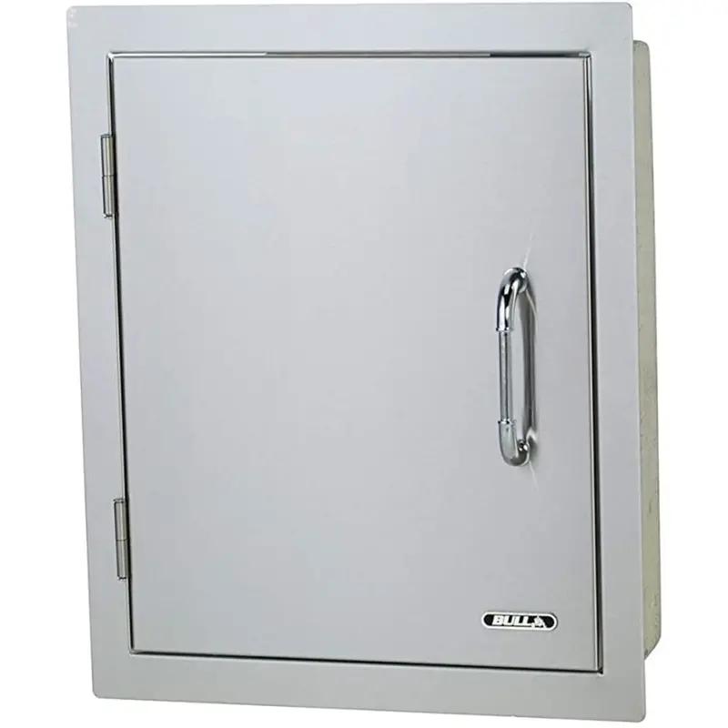 Bull 20-Inch Left-Hinged Vertical Access Panel 1