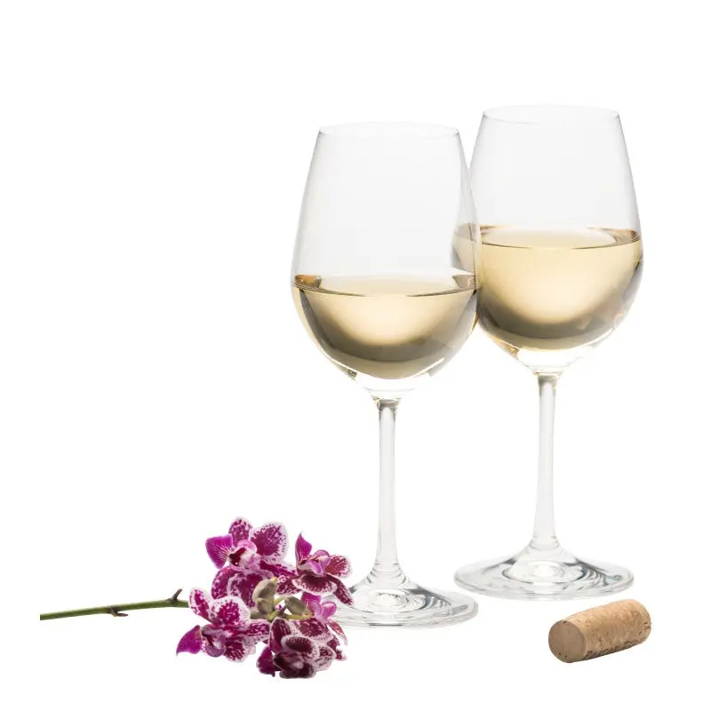 Elegance White Wine Glasses – Pair – Galway Crystal 1