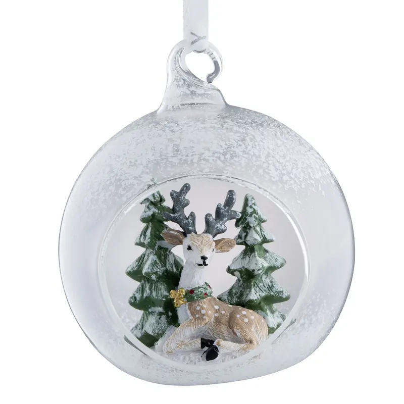 Galway Crystal Reindeer Forest-Themed Bauble 1