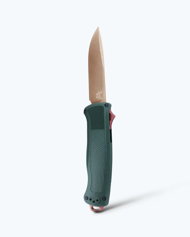 Shootout Knife – Taiga Green Grivory Handle, Drop-Point Blade 1