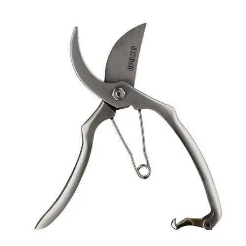 Sophie Conran Precision Secateurs – Sharp Bypass Pruners 1