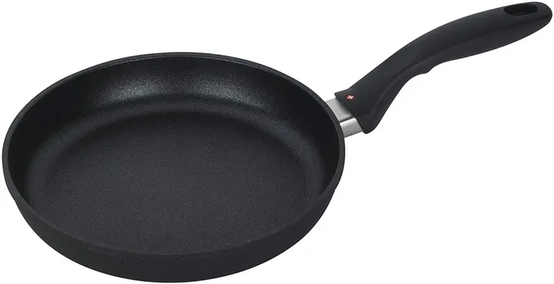 Swiss Diamond 9.5-Inch Nonstick Fry Pan 1